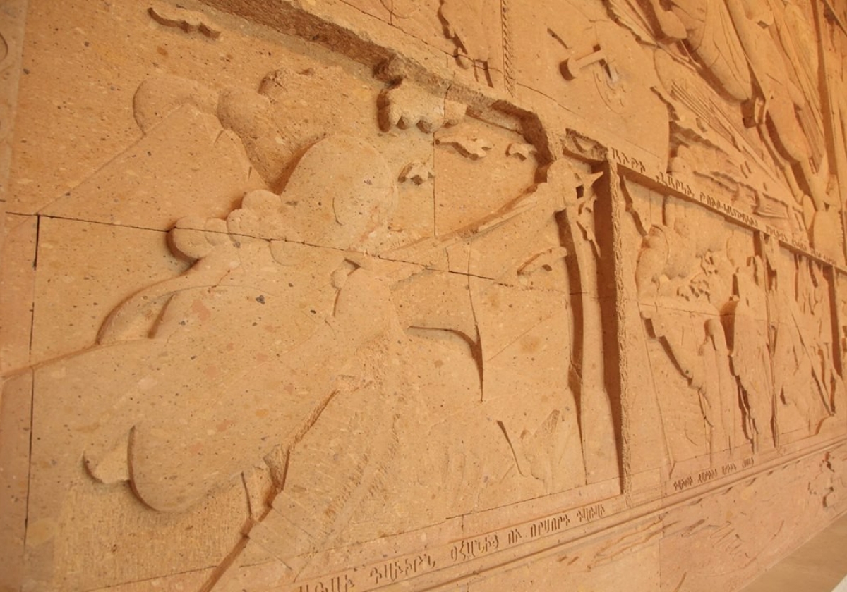 Դավիթ գող-գող եկավ, մնաց