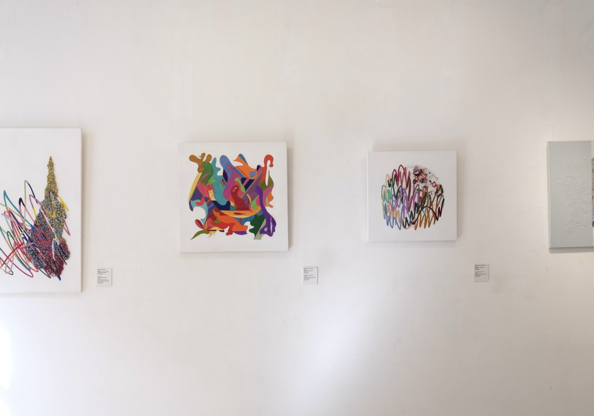 Գունային հիվանդությունը Դալան ցուցասրահում