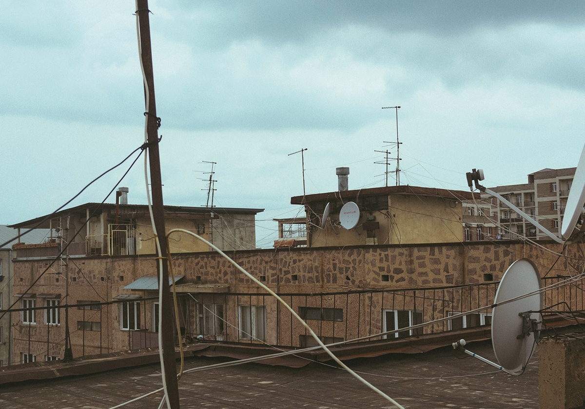 Իմ սիրտը տանիքում է