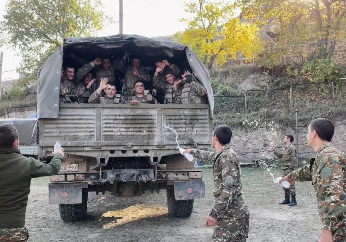 «Ֆիլմ՝ իբրև թափանցող լույս»․ Շողակաթ Վարդանյանի ֆիլմի հաղթանակը IDFA կինոփառատոնում