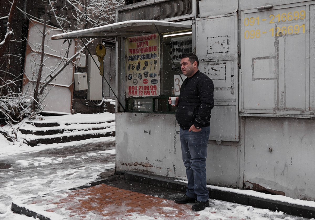 Գործ կա բուդկայում