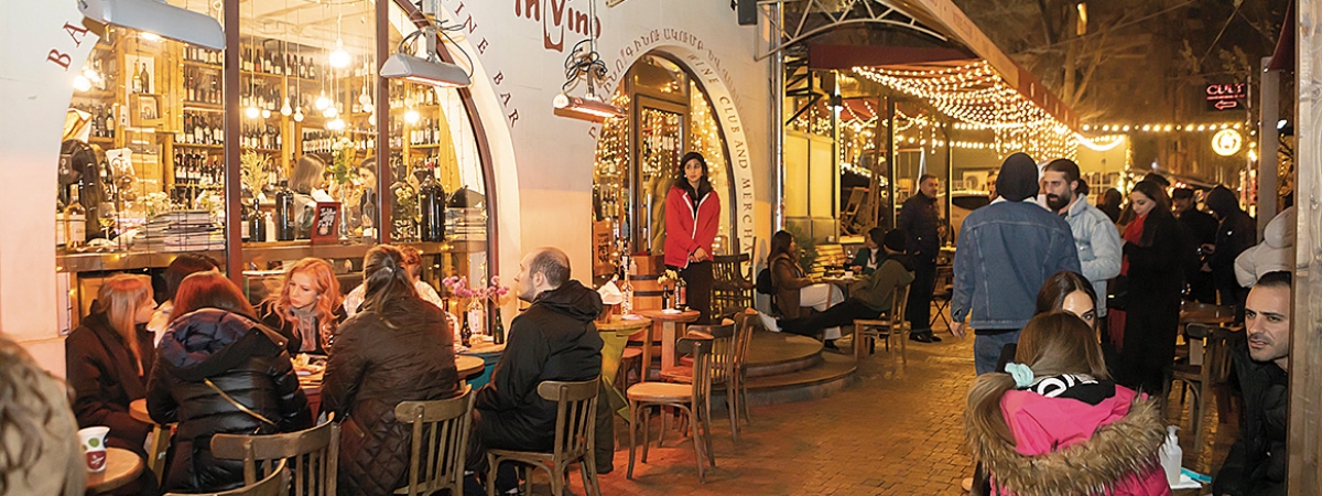 🍷 Գինու մեջ. Ին Վինոյի հյուրերը