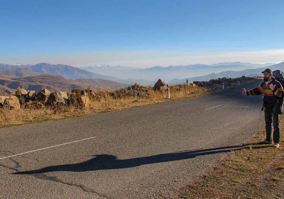 Ավտոստոպը Հայաստանում,  կամ տեղական պապուծիի առանձնա-հատկությունները