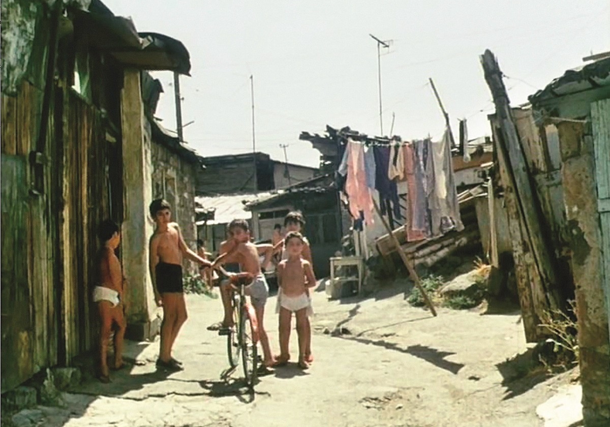 Թաղի ձայները