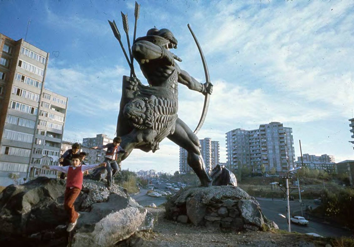 Երևանն ըստ Արա Գյուլերի  📷